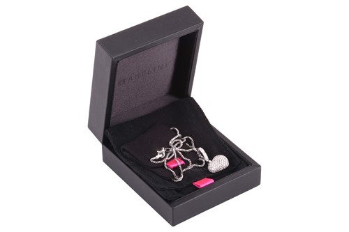 Lot 188 - Theo Fennell - A diamond-set ‘Art heart...