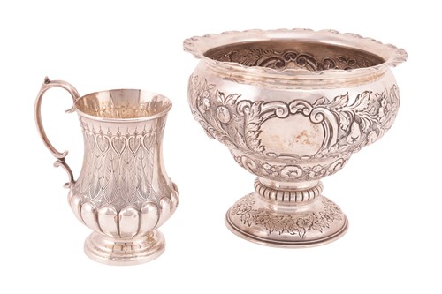Lot 216 - A Victorian silver christening cup, Sheffield...